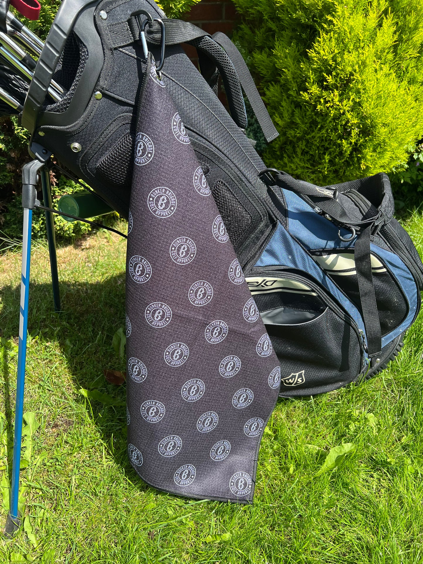 Bunker Brigade Logo Microfibre Golf Towel